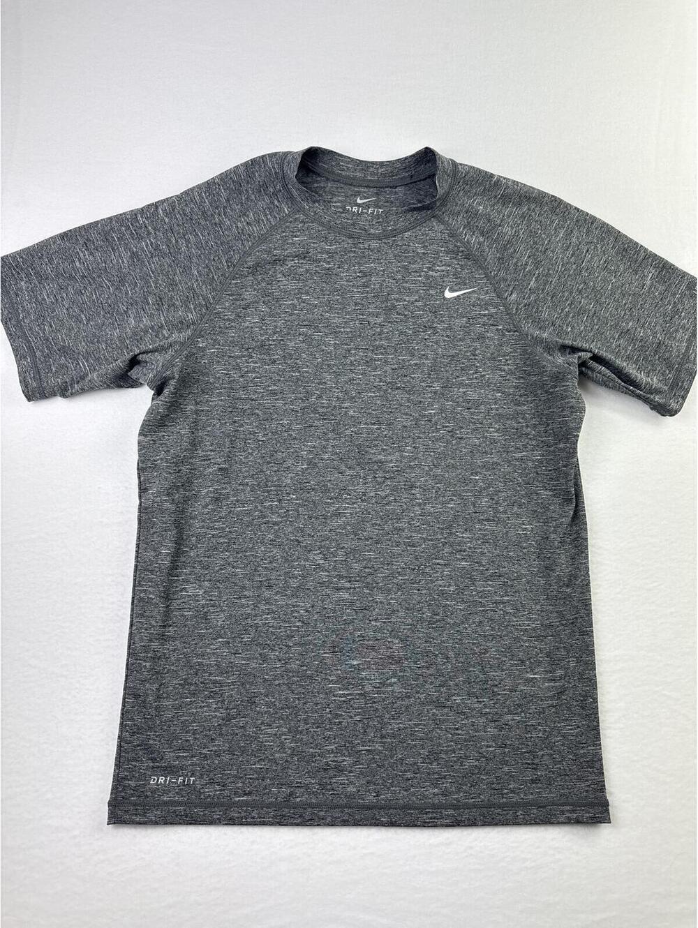 Nike Dri-FIT Heather Gray Short Sleeve Shirt Size Small